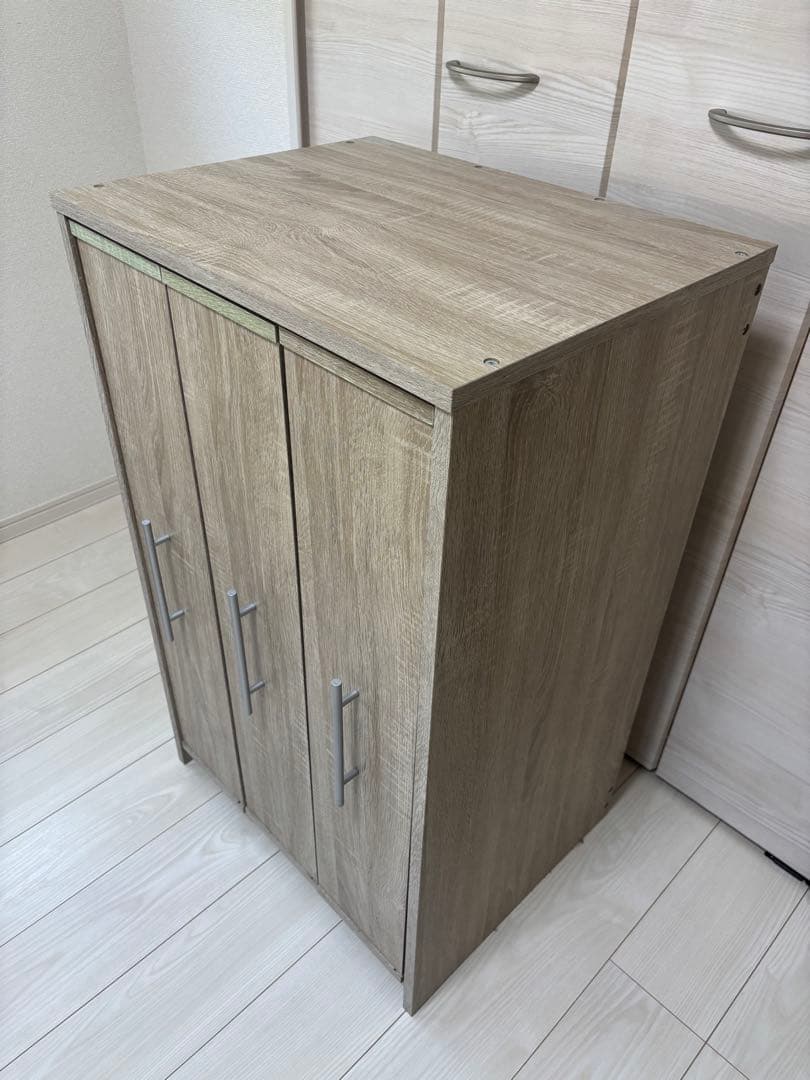 オーク 3扉収納キャビネット