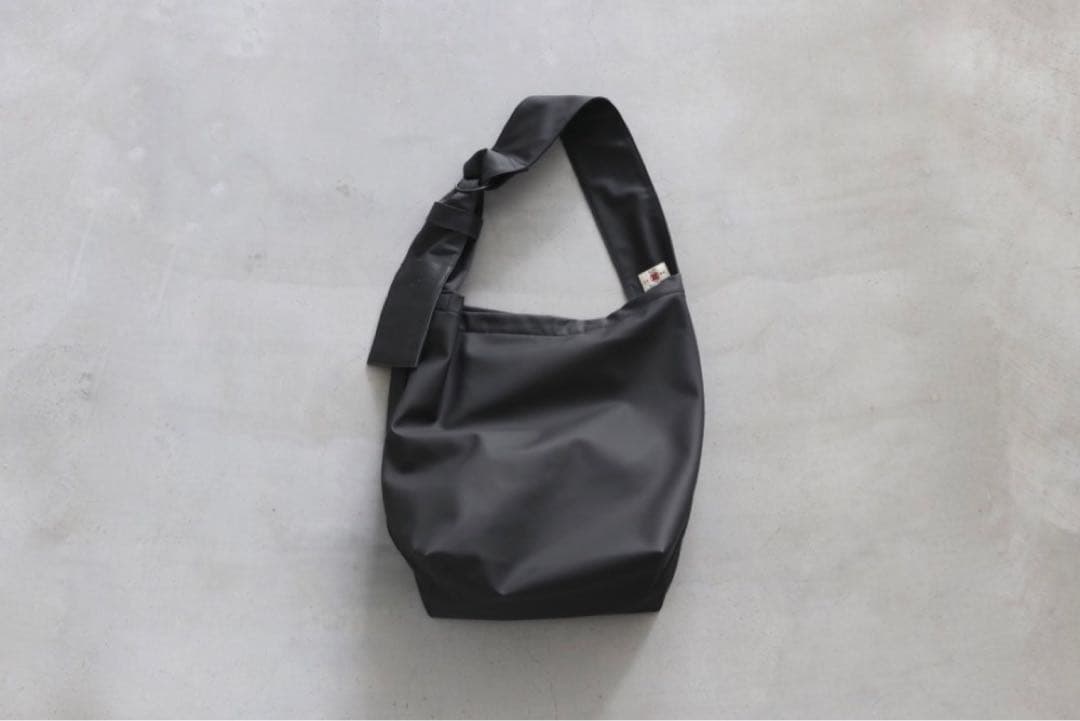 yorozu ヨロズ W.M イロハタスキショルダー BK