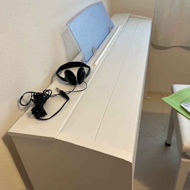 高知市　手渡し☆CASIO　Privia　PX770 電子ピアノ　21年製