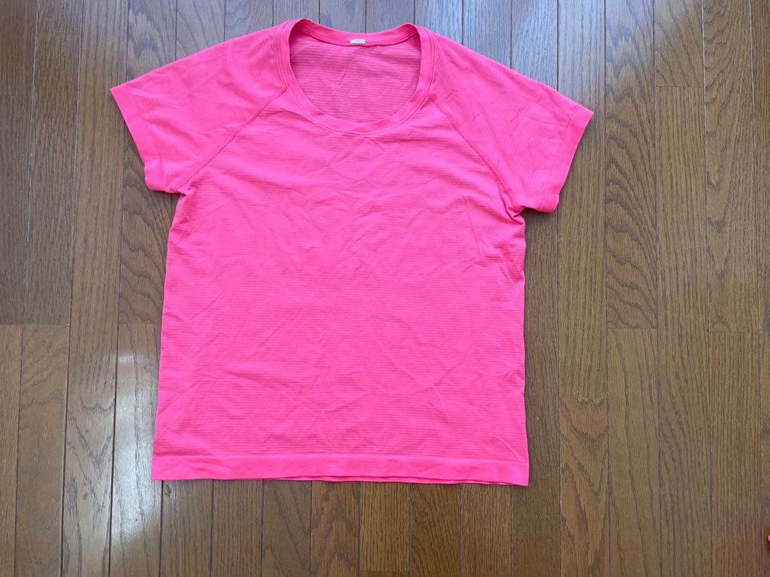 ルルレモン　半袖　ショットパンツ　上下セット　M