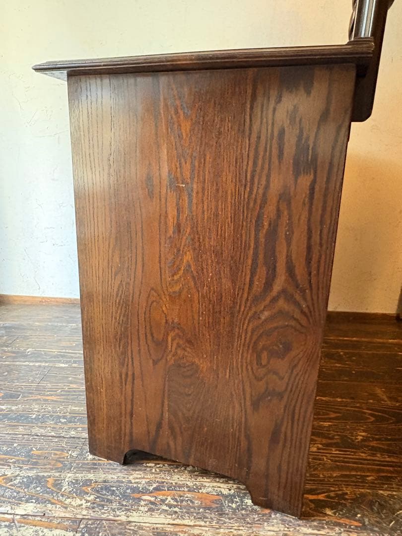 イギリスアンティーク オーク材ドレッサー 楕円形ミラー付き