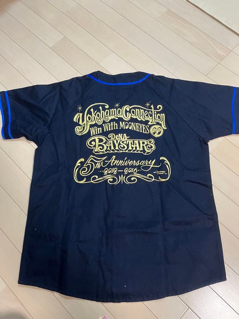 プロ野球　横浜DeNAベイスターズ限定　ムーンアイズコラボTシャツ　dena