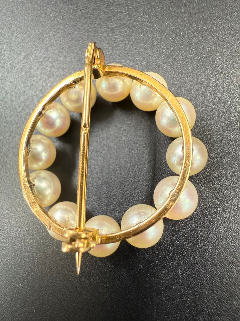 アンティーク　パール　円形ブローチ　鷲の頭ホールマーク(フランスK18)あり