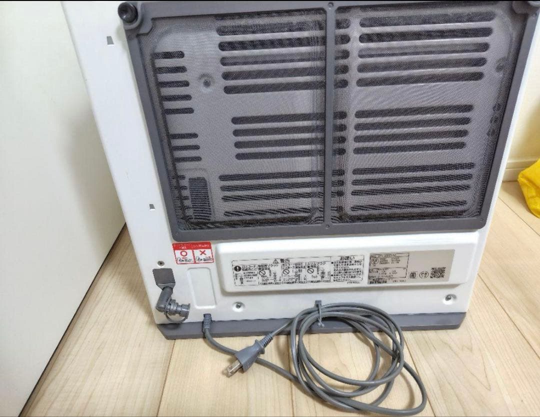 NORITZ ガスファンヒーター 型番:GFH−4006S-W5　2022年製