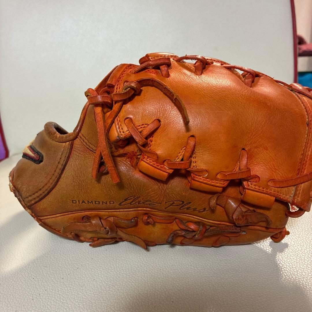 Nike Diamond Elite Plus グローブ　投手用