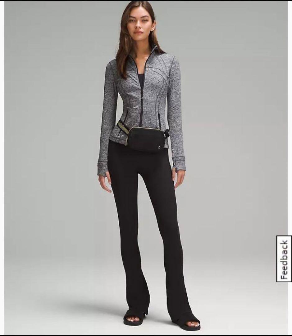 新品未使用！日本未発売 ルルレモン ベルトバッグ 1L