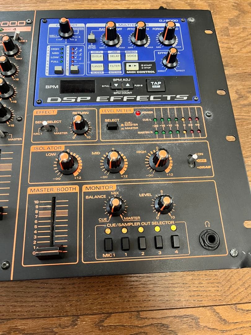 DJミキサー　ROLAND DJ-2000