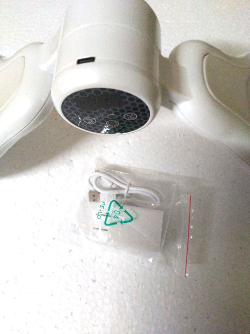 EMSエクササイズ機器 ホワイト★ 取扱説明書付き