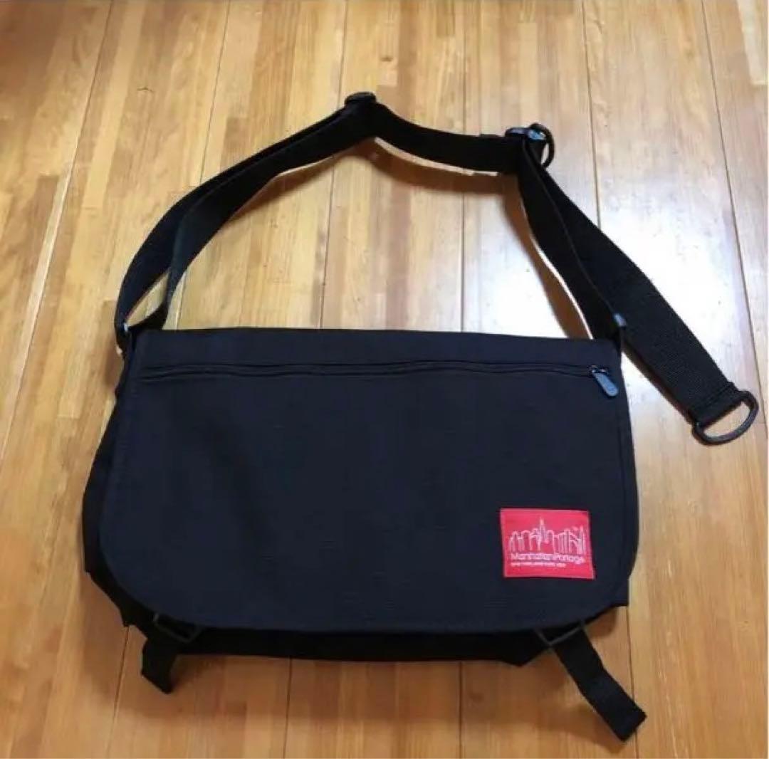 Manhattan Portage メッセンジャーバッグ 黒〈未使用〉