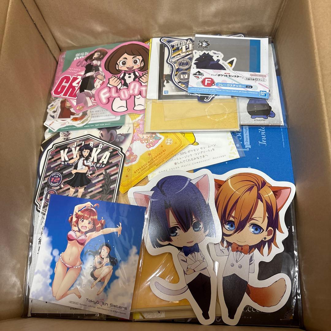 アニメグッズ 大量 まとめ売り 700点以上 ノンジャンル 紙類
