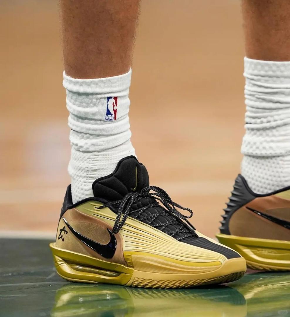 ナイキ ユニコーン Dri-FIT ADV NBA ソックス (2足)