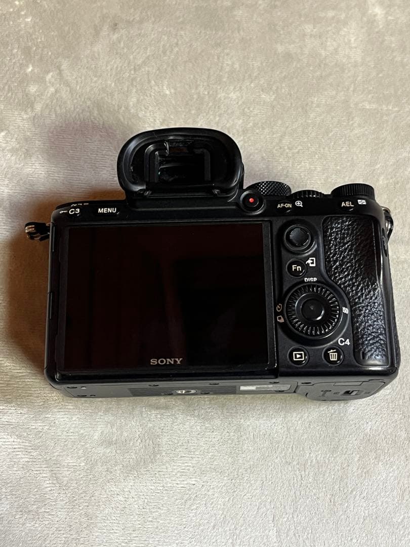 SONY α7 III ミラーレス一眼 ILCE-7M3