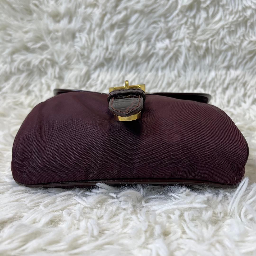 超希少✨ プラダ ウエストポーチ ボディバッグ 三角プレート クロコ ナイロン