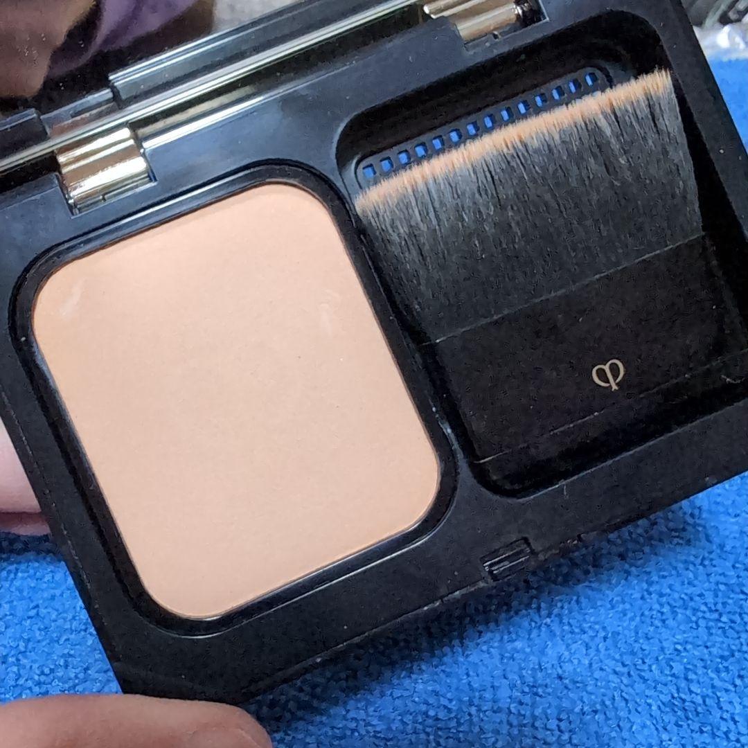 クレドポーボーテ タンプードルエクラ ピンクオークル10 美品