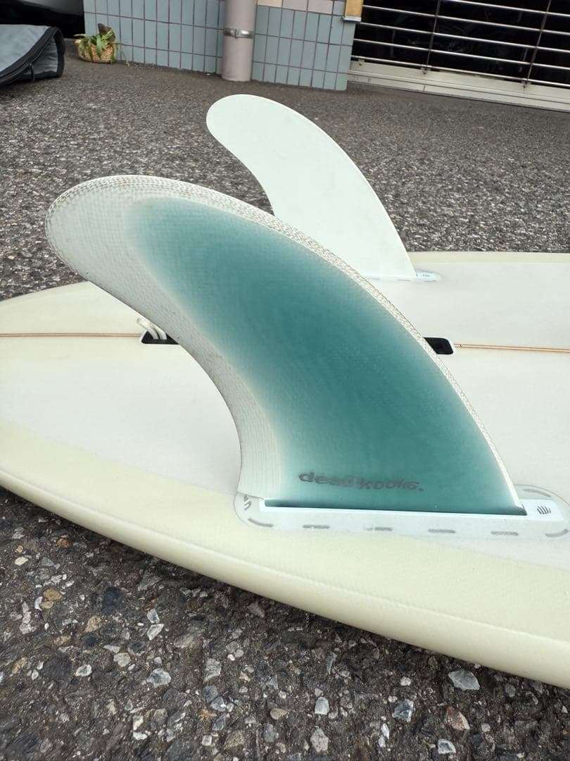 Deadkooks SaltyShortソルティショート6.3 フィン、ケース付