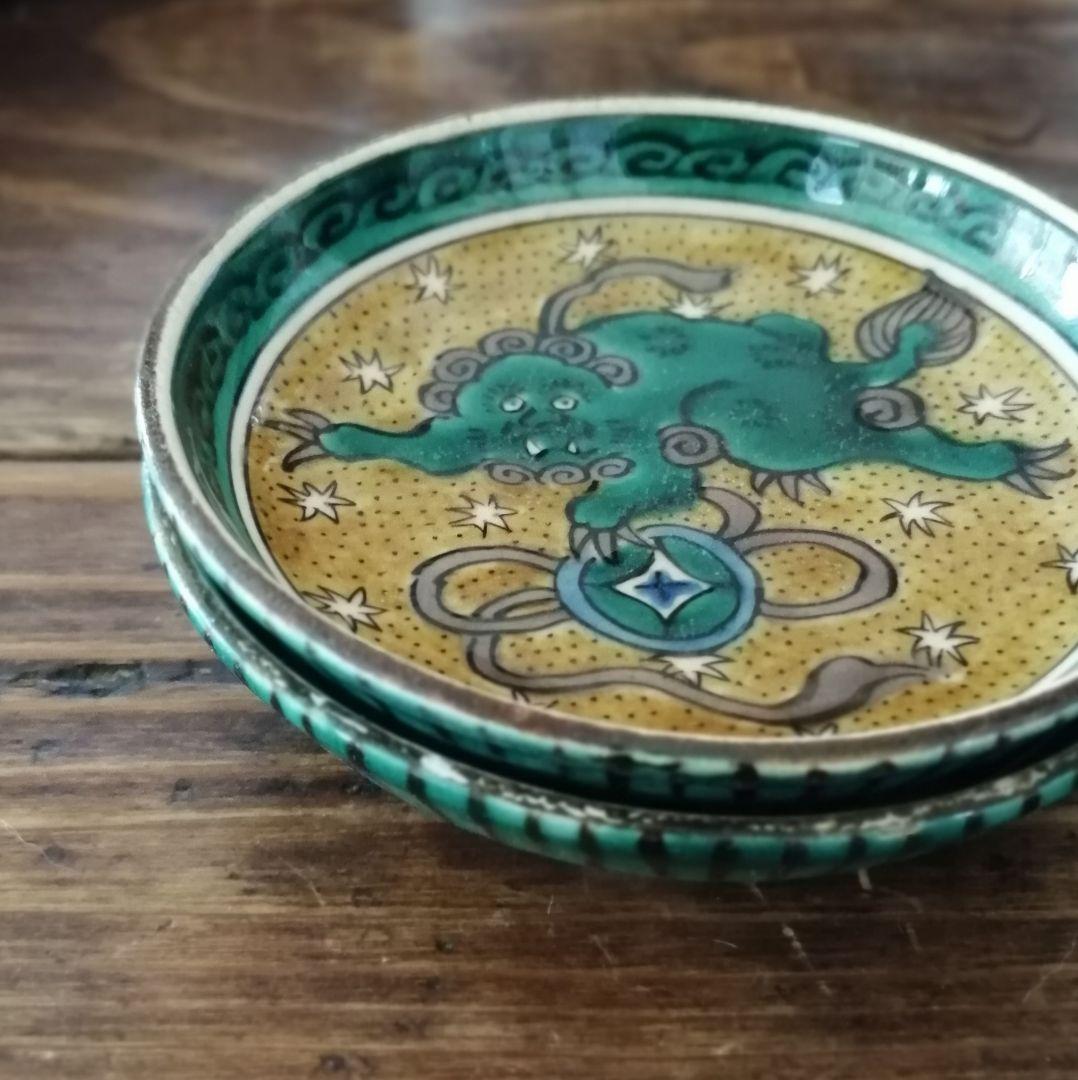 再興久谷　九谷焼　吉田屋　青手　獅子　小皿　２客