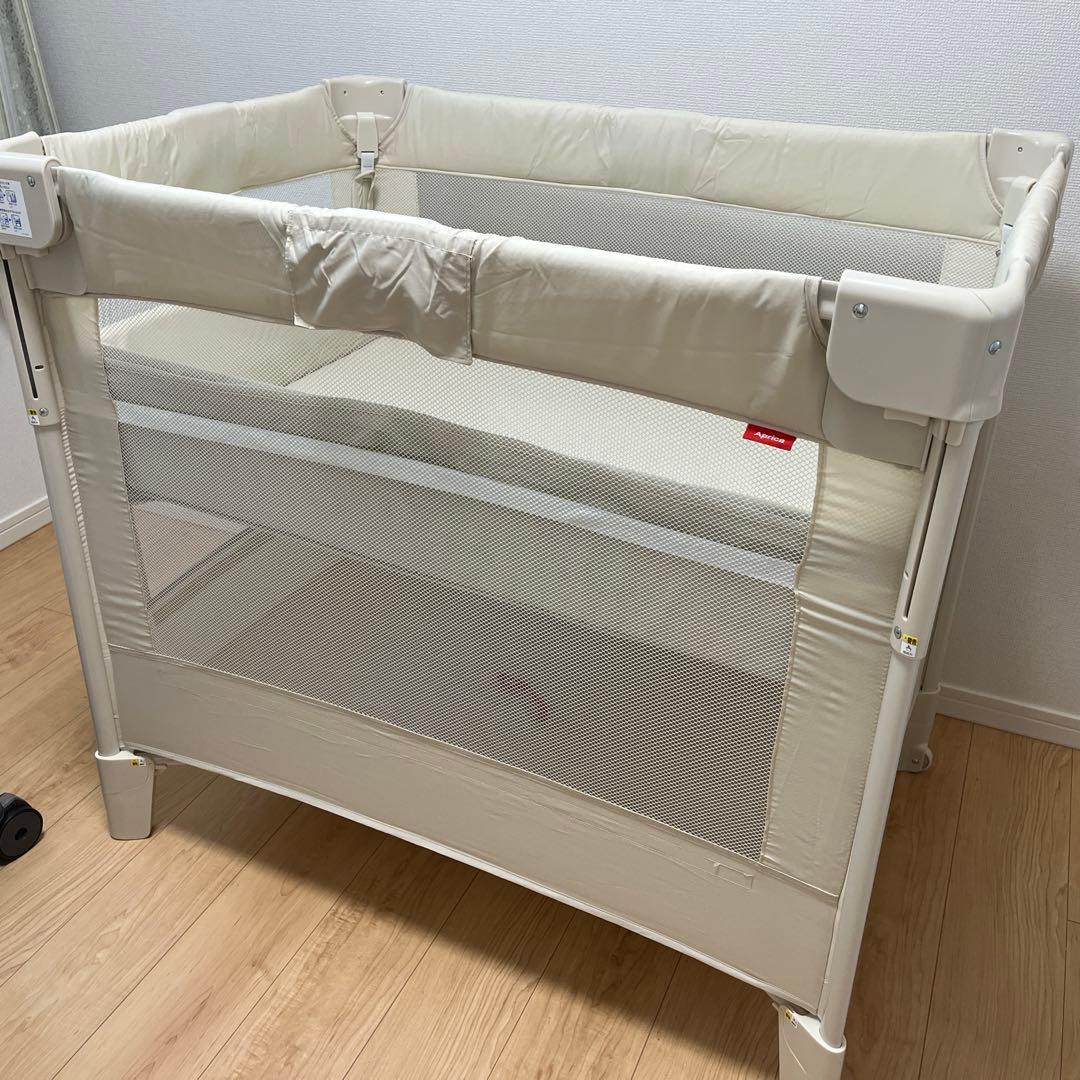 美品　ココネルエアー　ベビーベット　ミルク　アップリカ　aprica