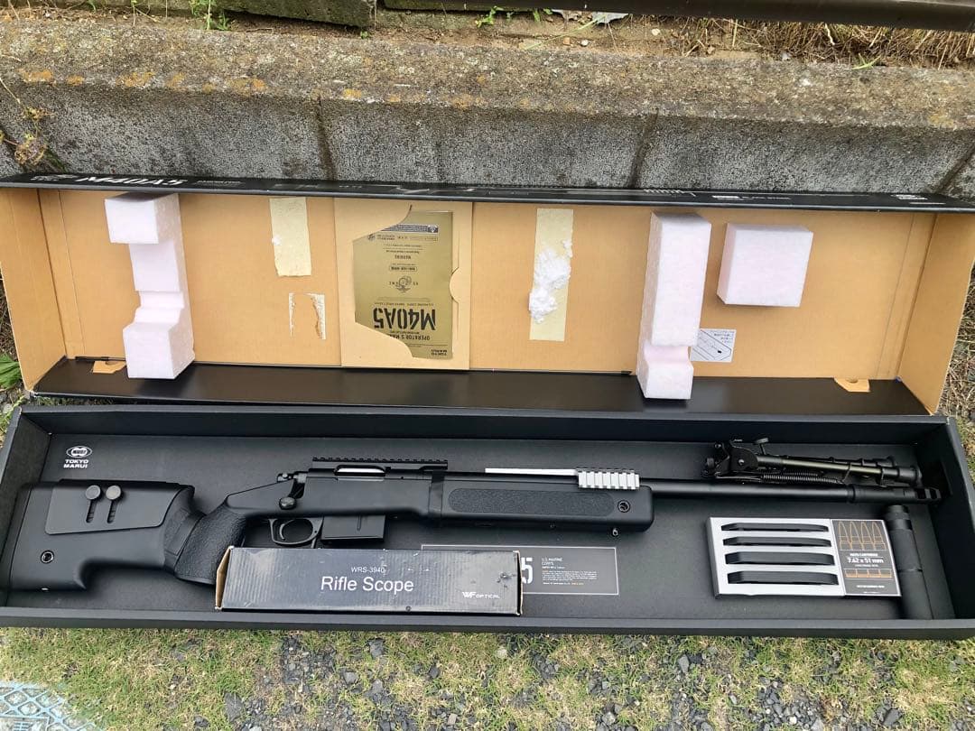 東京マルイ製　エアコッキングライフル　m40A5 スコープバイポッドサプレッサー