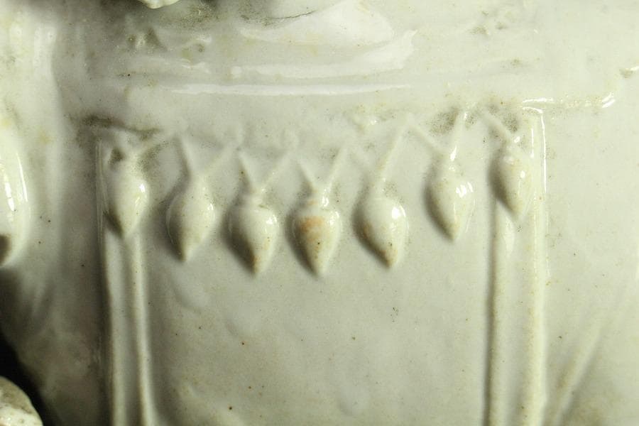 白磁 象乗 置物(K-LC875)