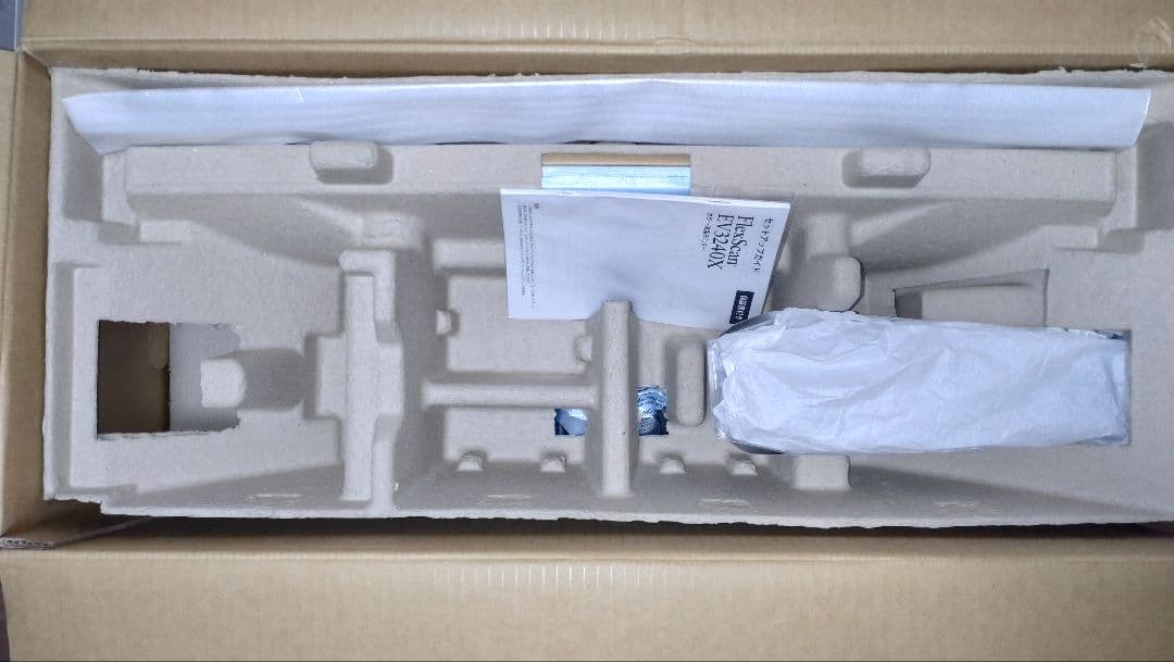 ディスプレイ・モニター本体 EIZO FlexScan EV3240X-WT