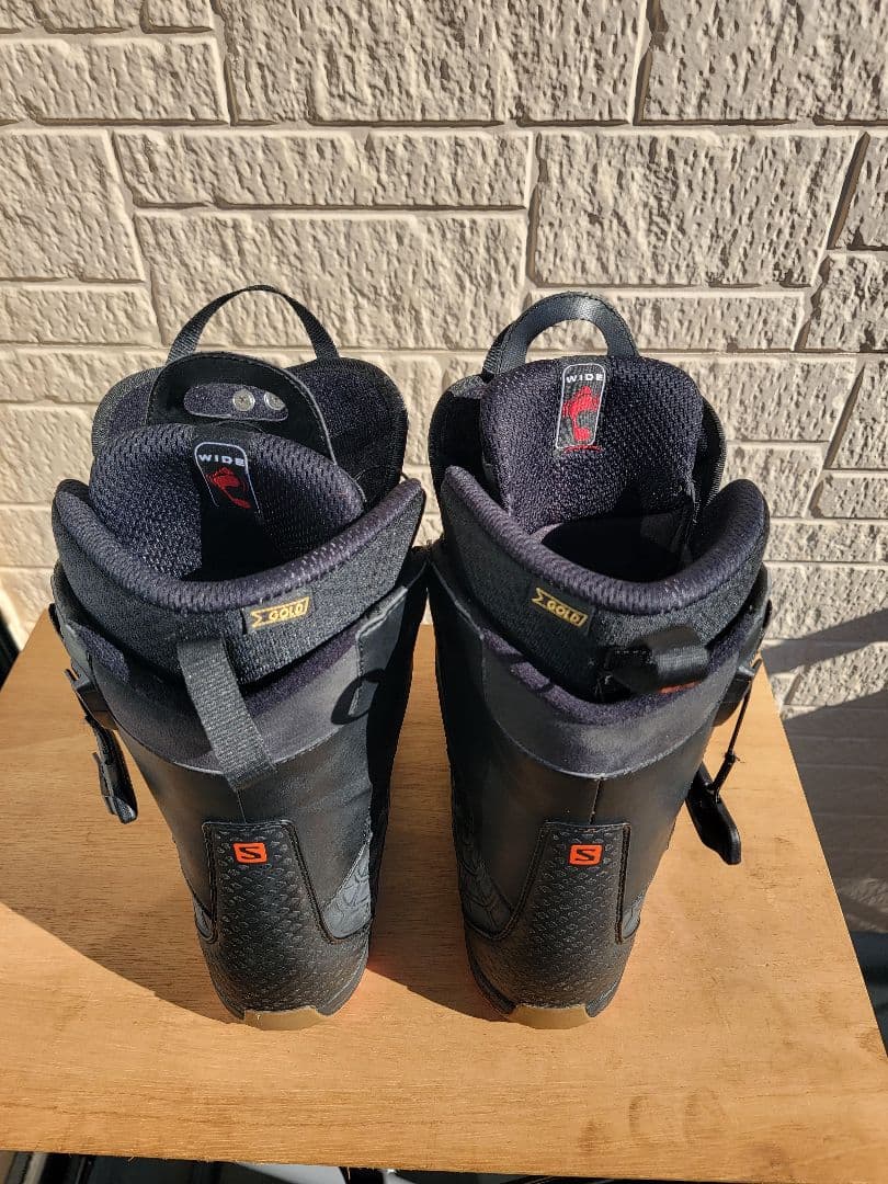 サロモン　SALOMON　DIALOGUE WIDE JP 25.5cm