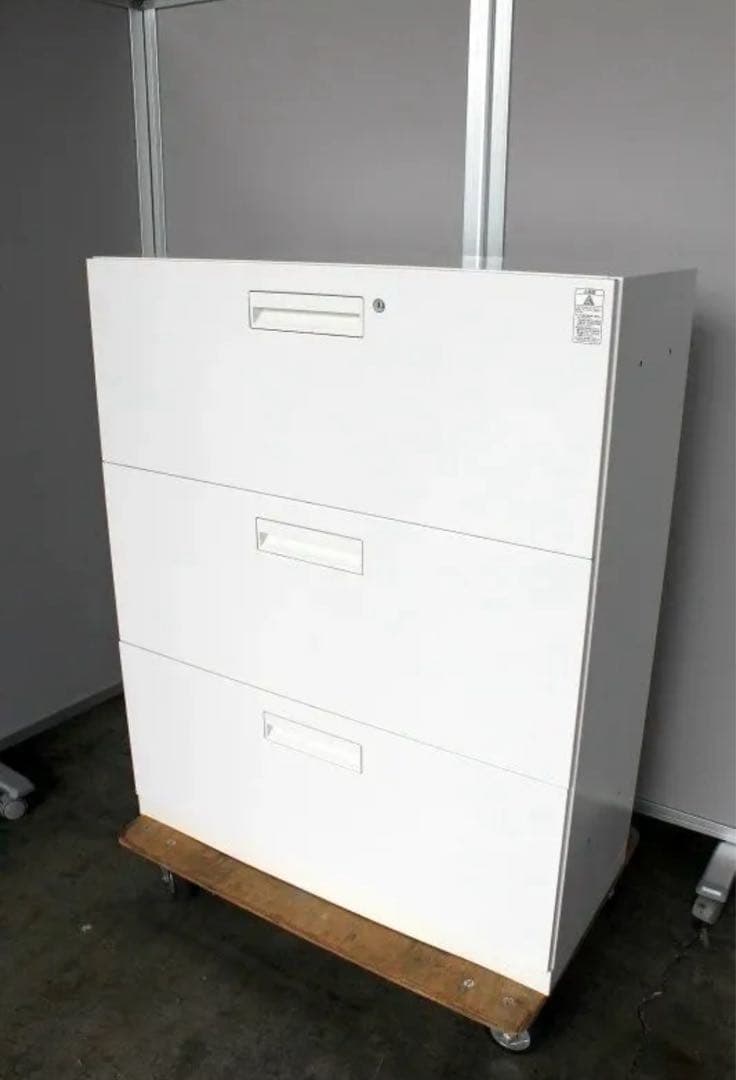 送料込み！コクヨ　エディア　3段ラテラル書庫　ホワイトキャビネット　オフィス収納