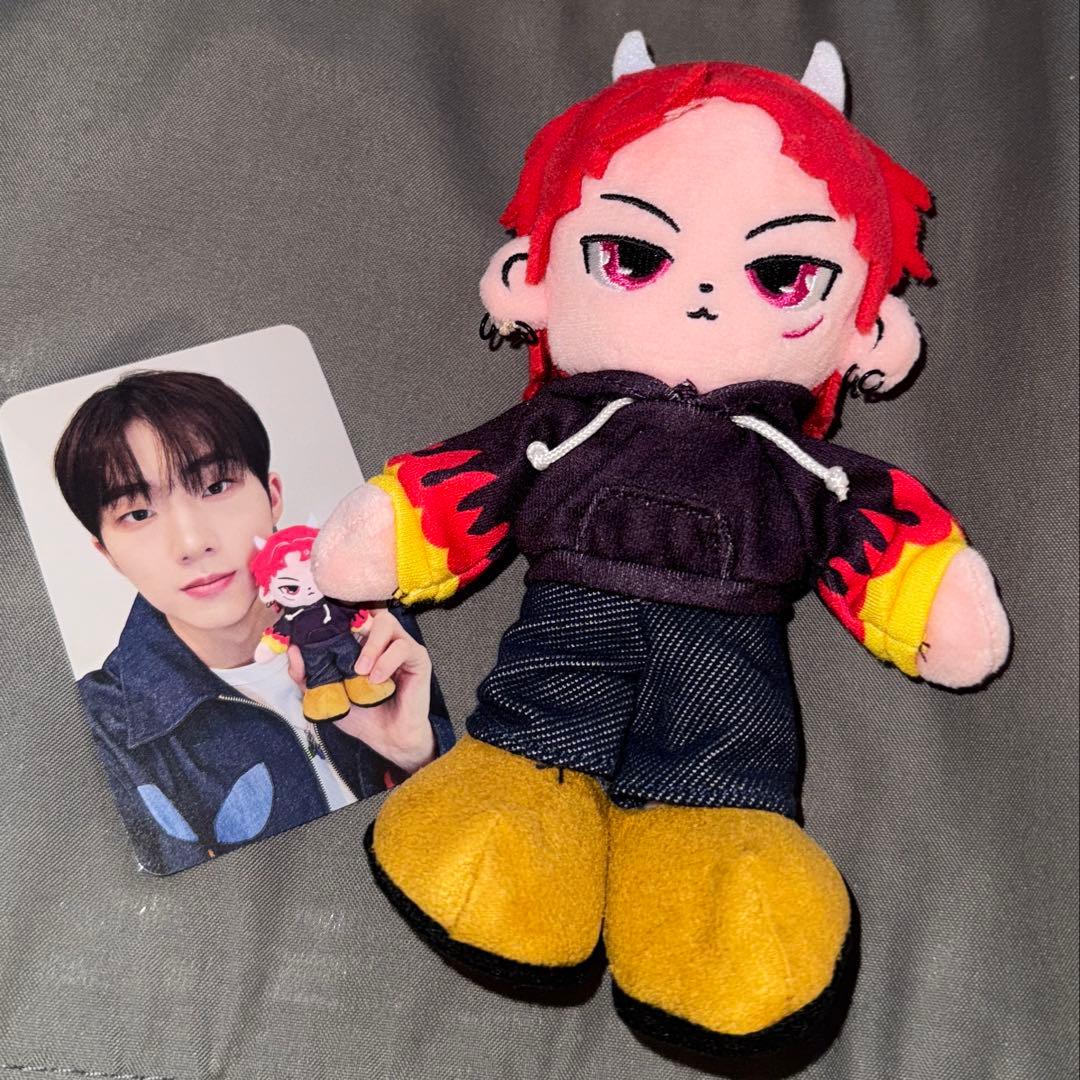 P1Harmony P1kids ジウン JIUNG ぬいぐるみ　トレカ