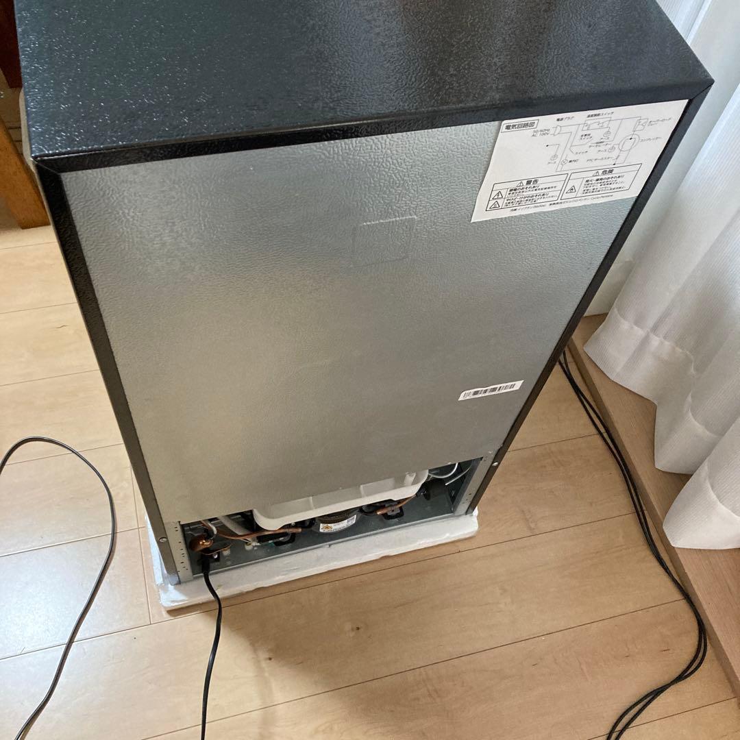 冷蔵庫 小型 2ドア 87L PRC-B092D