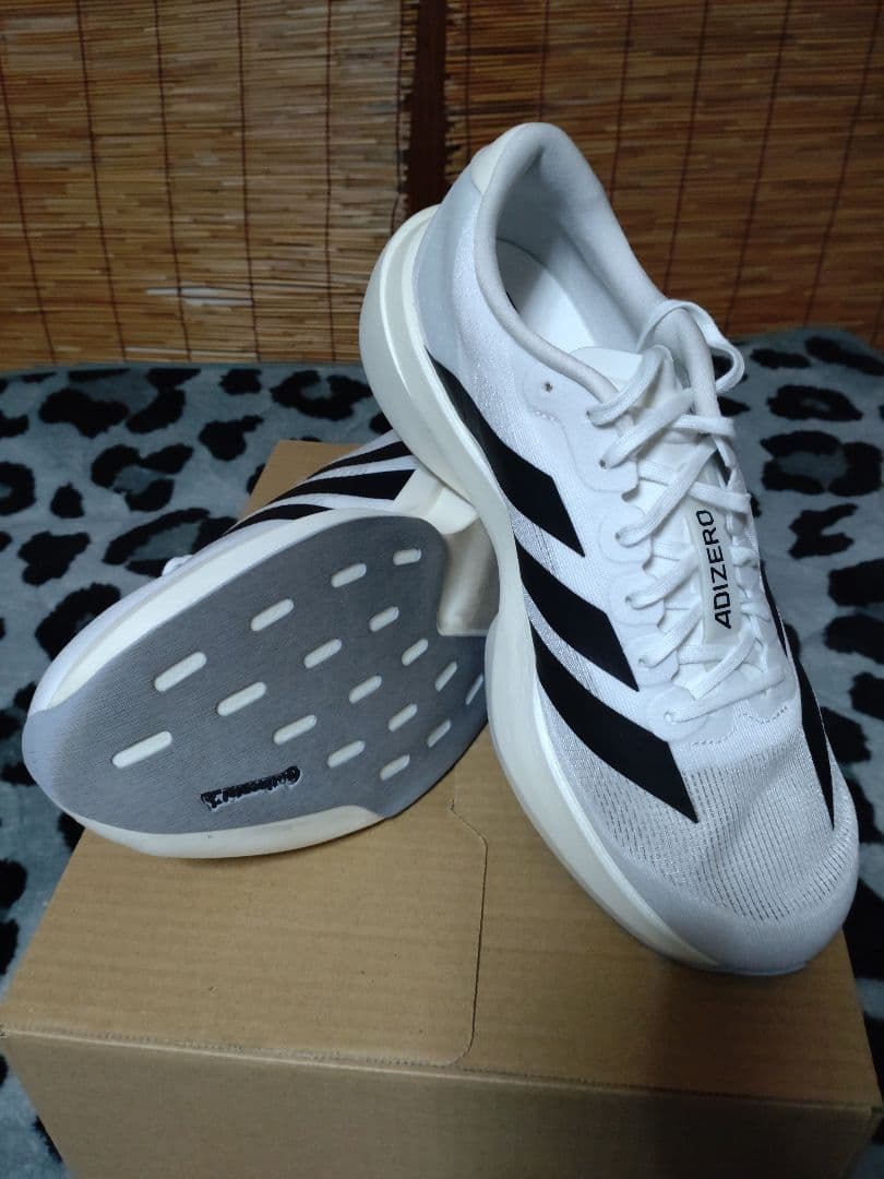 アディダス　アディゼロエボＳＬ　27.0cm　箱根駅伝　東京マラソン　大阪