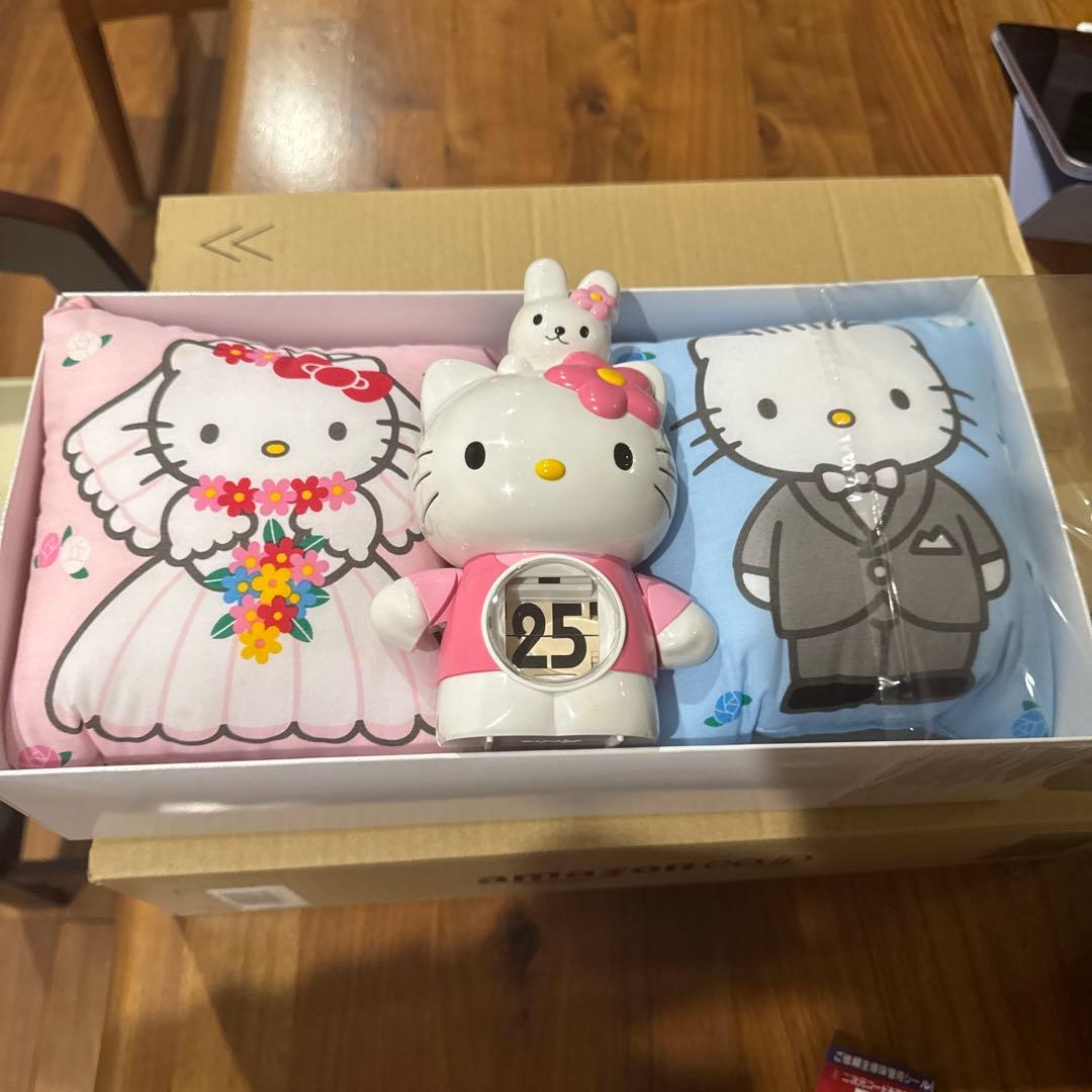 u*）様 激レア　キティちゃん　パタパタカレンダー　セット