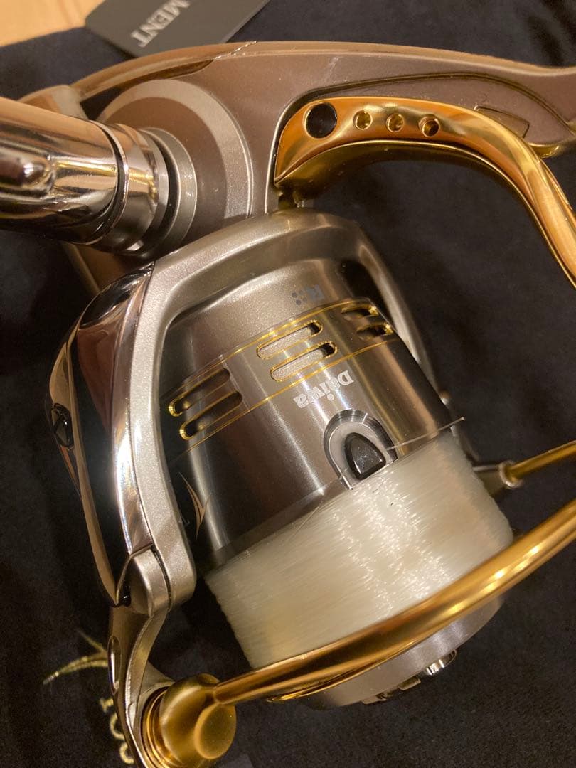 TOURNAMENT 06リール 収納袋付き