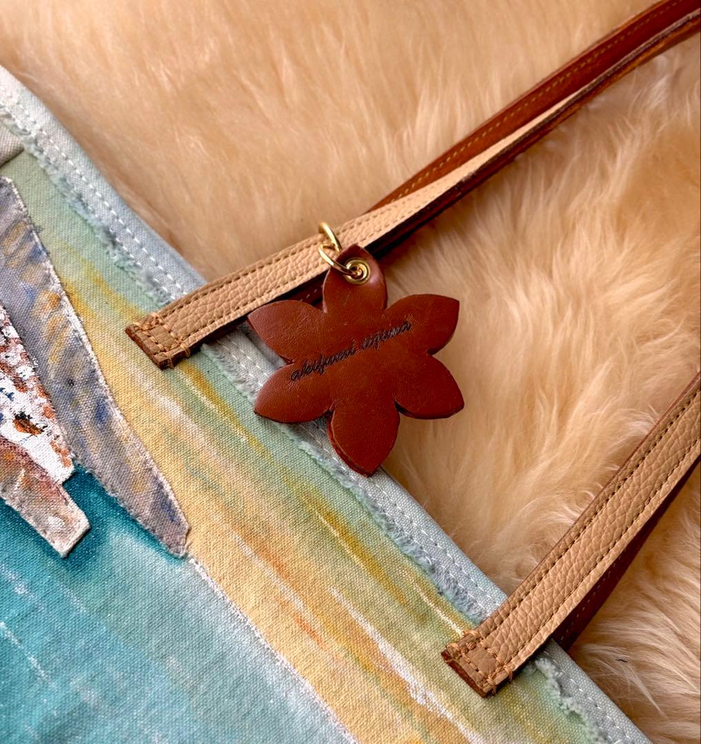 (手づくり)\"感謝溢れ出る日の夕暮れ\"レザー帆布トートバッグ/ネコ刺繍