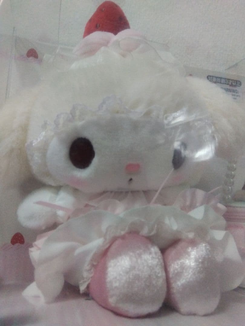 サンリオいちごホイップケーキマイメロディぬいぐるみ アクセサリーケースセット