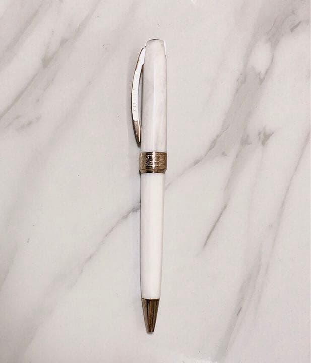 ボールペン　ヴィスコンティー　VISCONTI 白　ホワイト