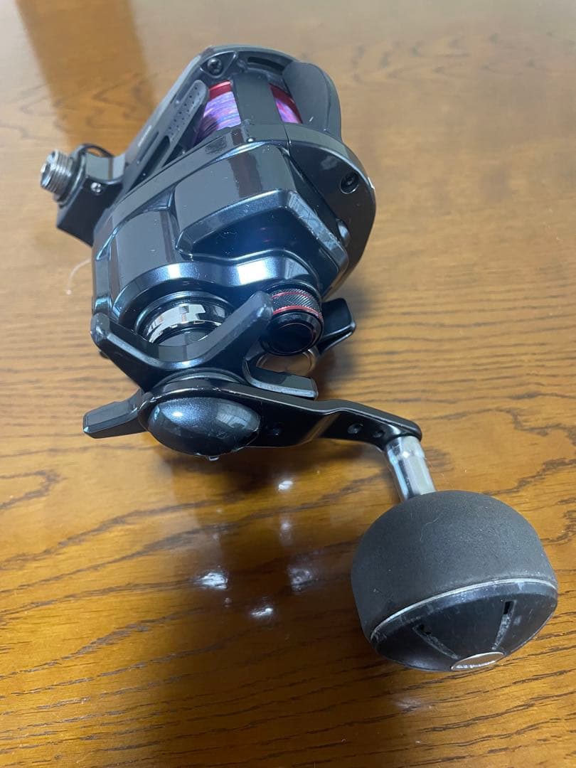 使用感も全く問題ないので、電動リールの初心者、予備には良いと思います。