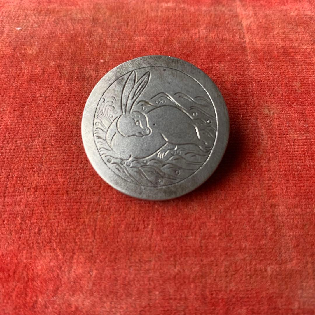 金工 波うさぎ 前金具 目貫