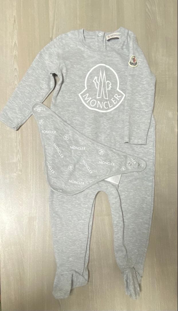 MONCLER モンクレール ロンパース&スタイ 9M/12M 75cm