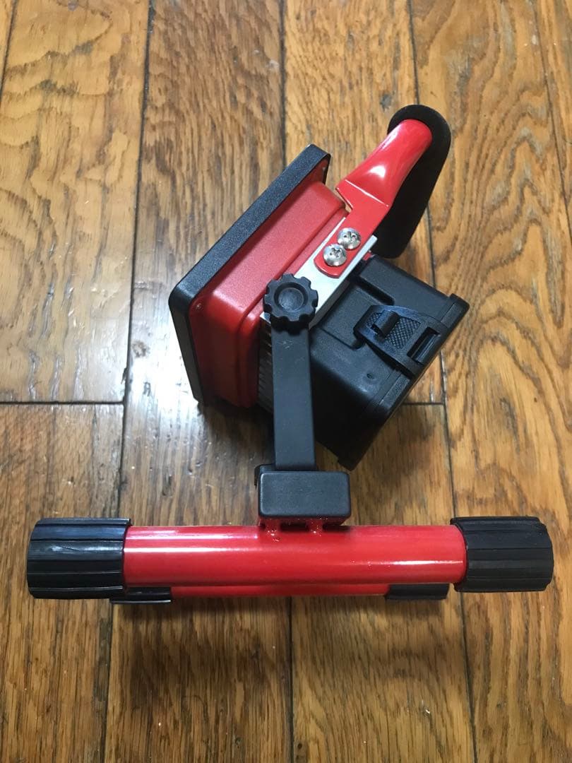 Supreme Cordless Flood LED Light シュプリーム