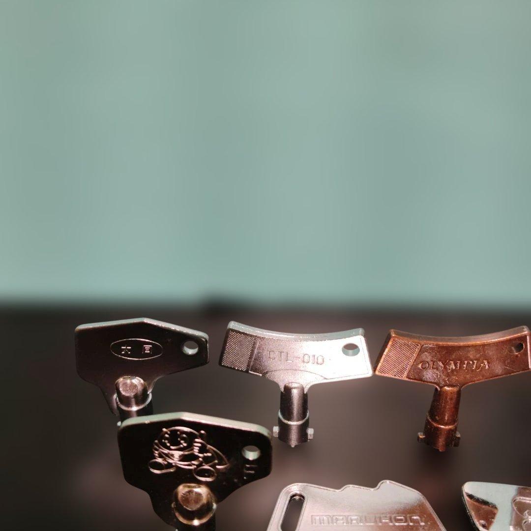 パチンコ　台鍵　ドアキー　18本　セット 未使用　長期保管品