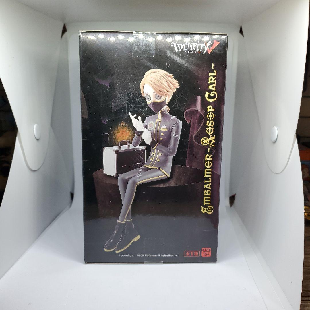 ぬーどるストッパーフィギュア -制服晩餐会 -納棺師 イソップ・カール-