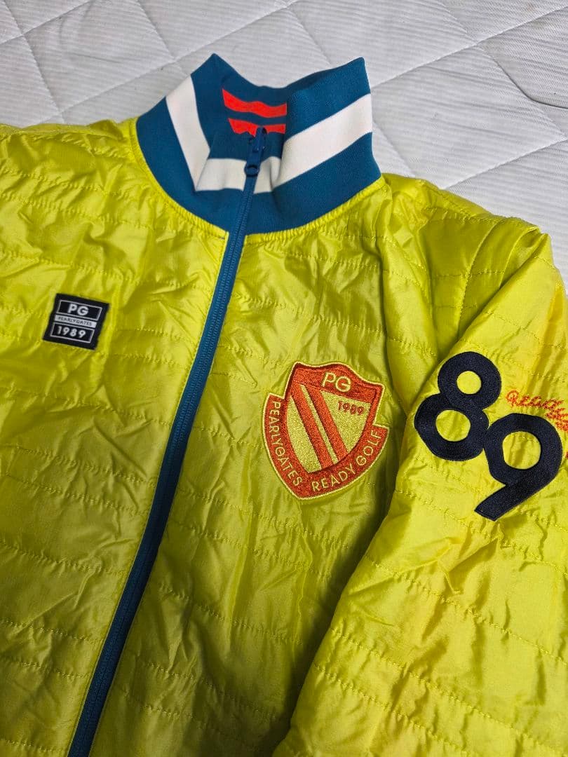 美品パーリーゲイツ蓄熱・防風・撥水中綿リバーシブルジャケット４