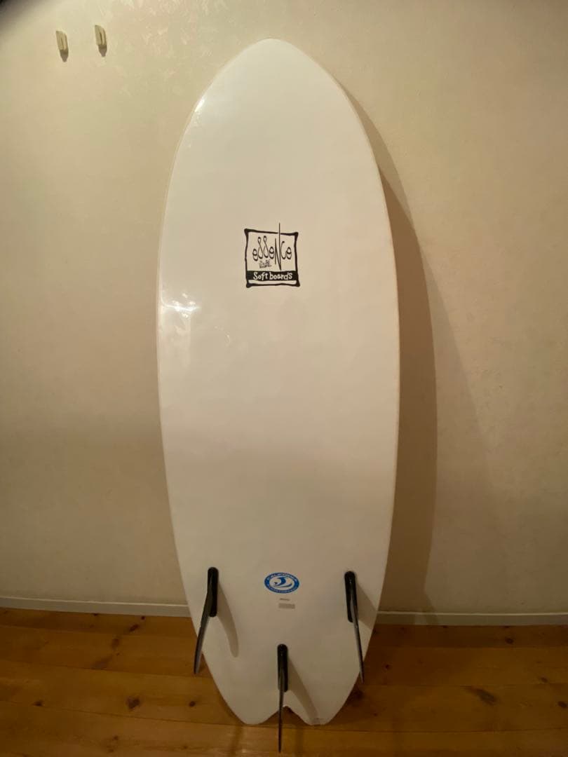 エッセンス　サーフボード　ソフトボード　　ソフテック　5’8 手渡し希望