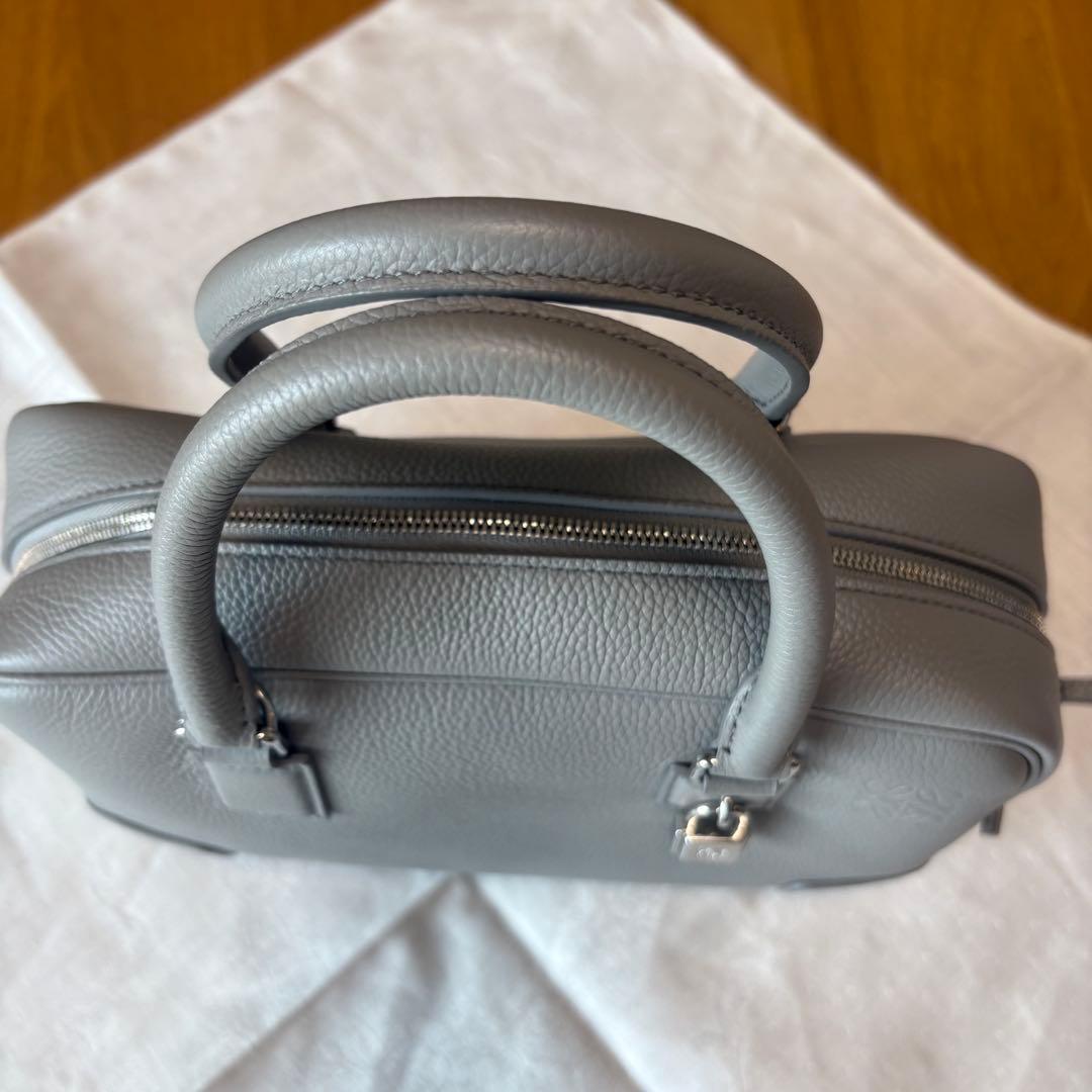 LOEWE ロエベ アマソナ23 ソフトグレインカーフ パールグレー
