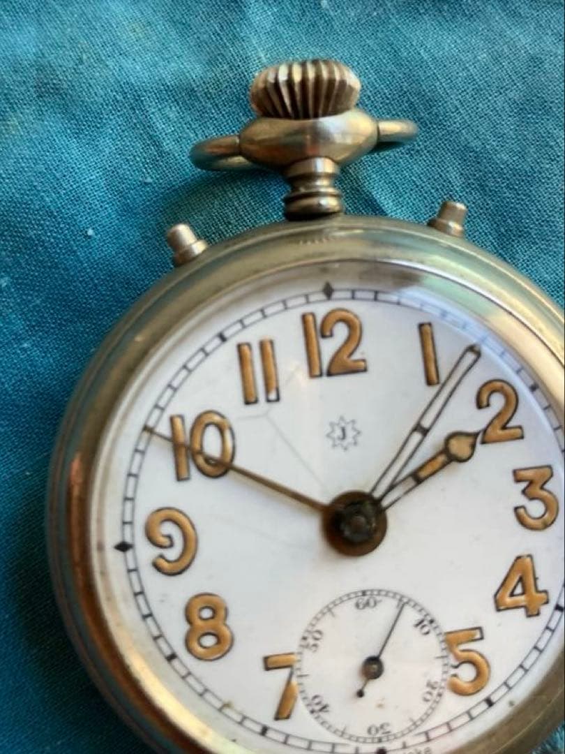 【専用ページ】ユンハンス　懐中時計　稼働品　軍用　アラーム機能付