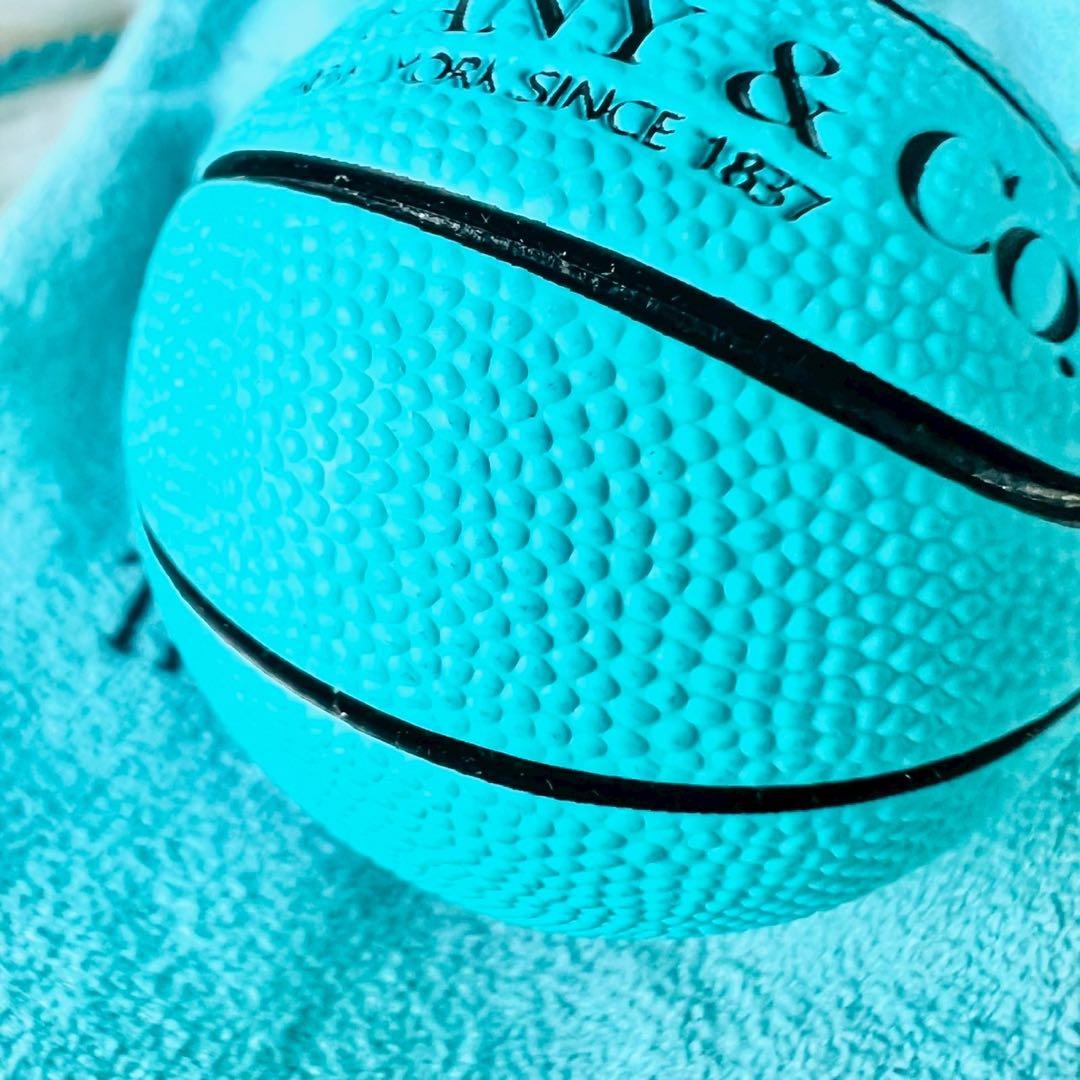 極美品✨ティファニー　キーホルダー　チャーム　バスケットボール　ノベルティ