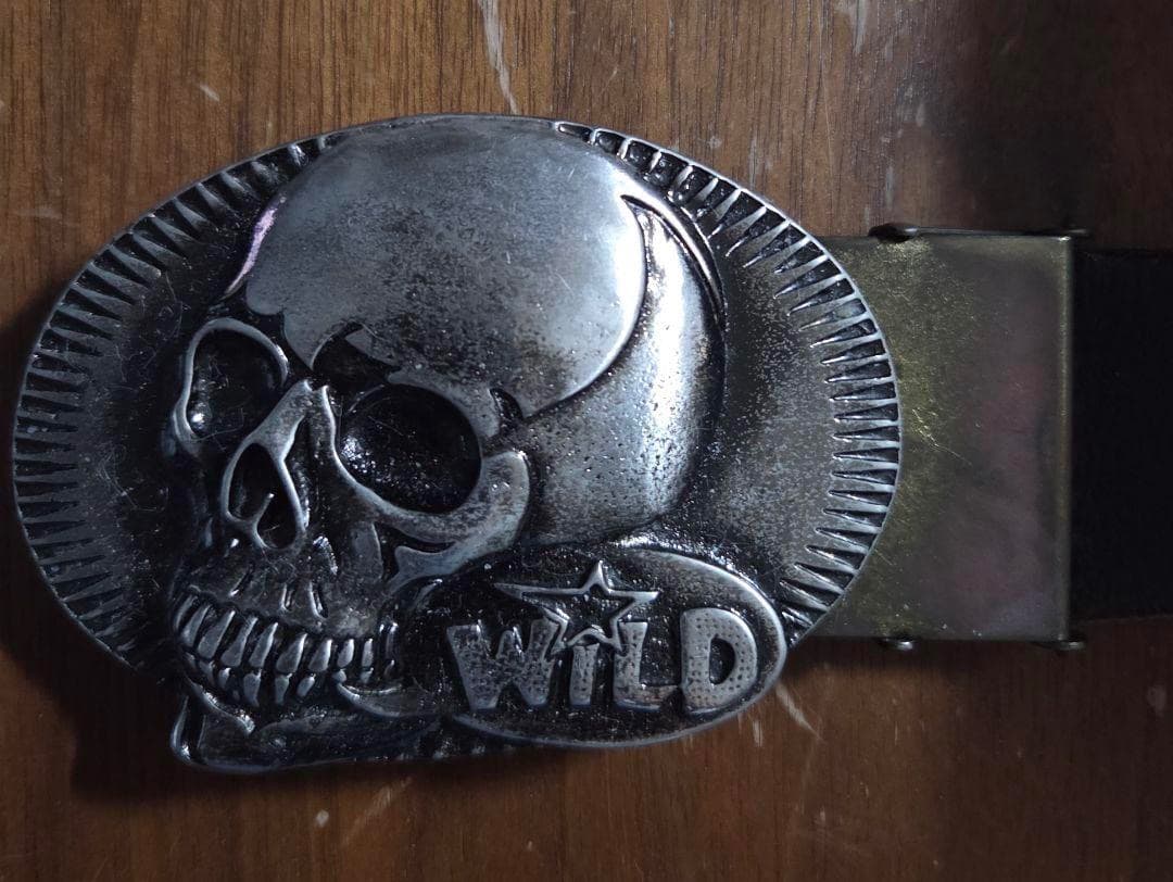 布袋寅泰 ギタリズム WILD バックル スカルデザイン
