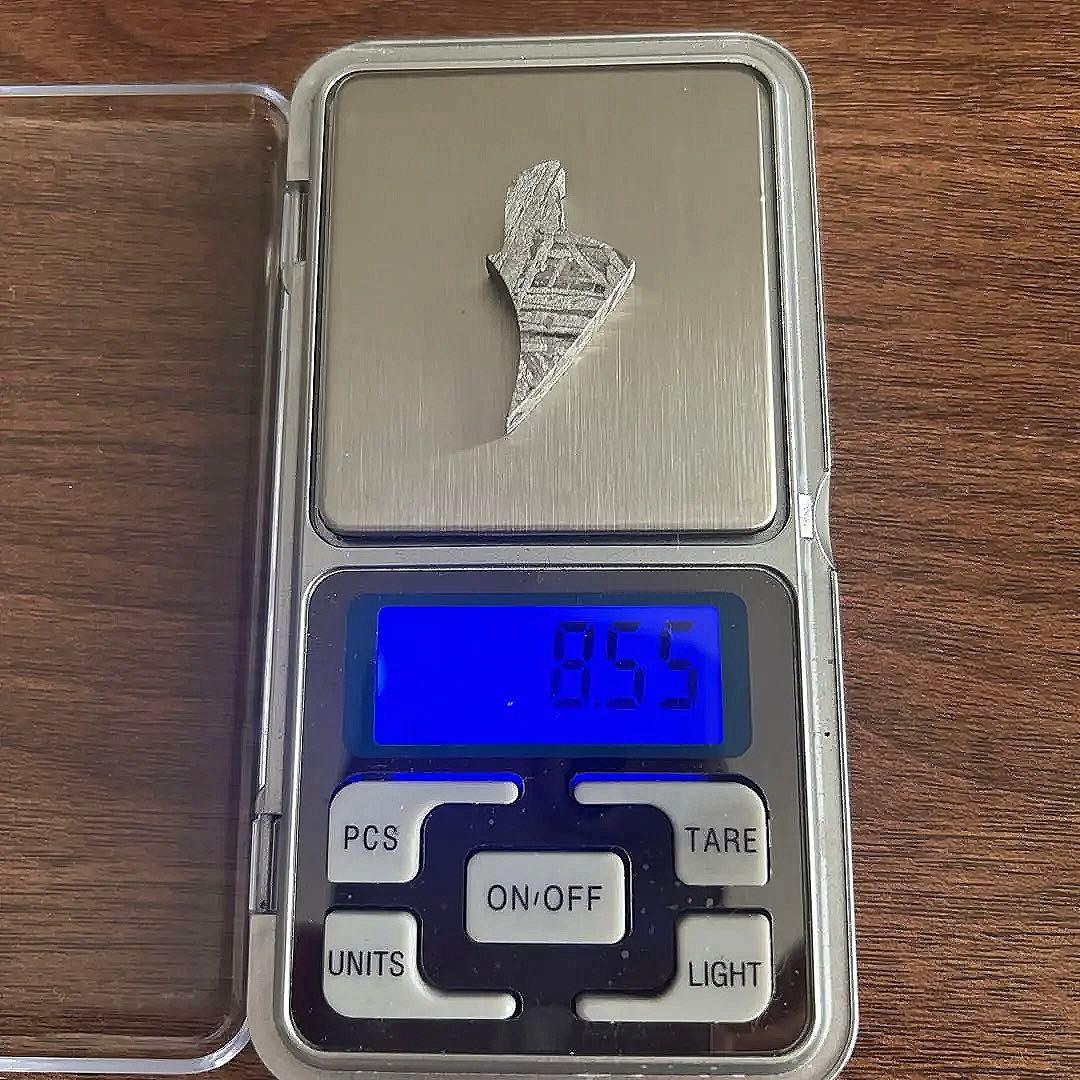 ギベオン隕石　約8.5g