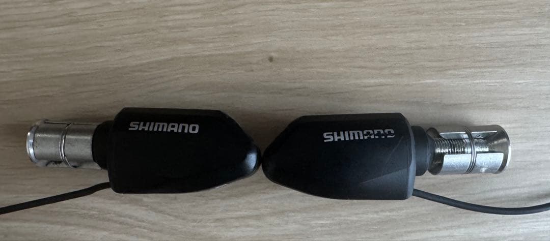 シマノ SW-R671 (TTバイク用 Di2変速スイッチ)