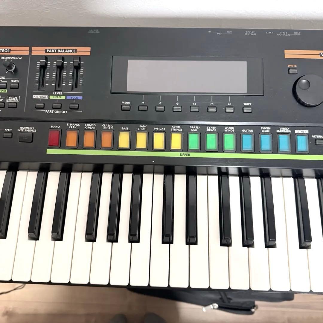 Roland Jupiter-50シンセ ケース付き　極美品