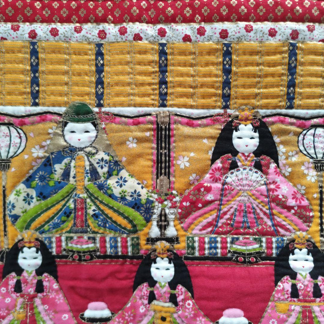 ❣️お雛様パネルレッド系（パッチワークキルトタペストリー❣️ ハンドメイド